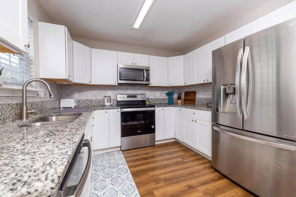 Queen City Family-Friendly Entire House, Σάρλοτ Εξωτερικό φωτογραφία